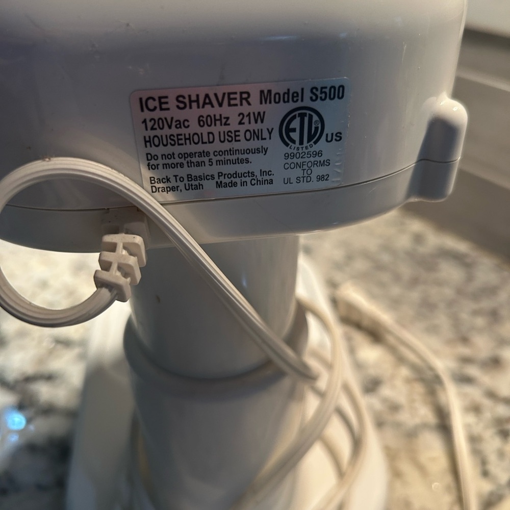Hawaii Ice Shaver (working) - Picture 6 of 7